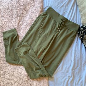 H&M High Rise Joggers